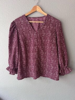 Vero Moda Burgundy Patterned V-Neck Blouse with White Speckle